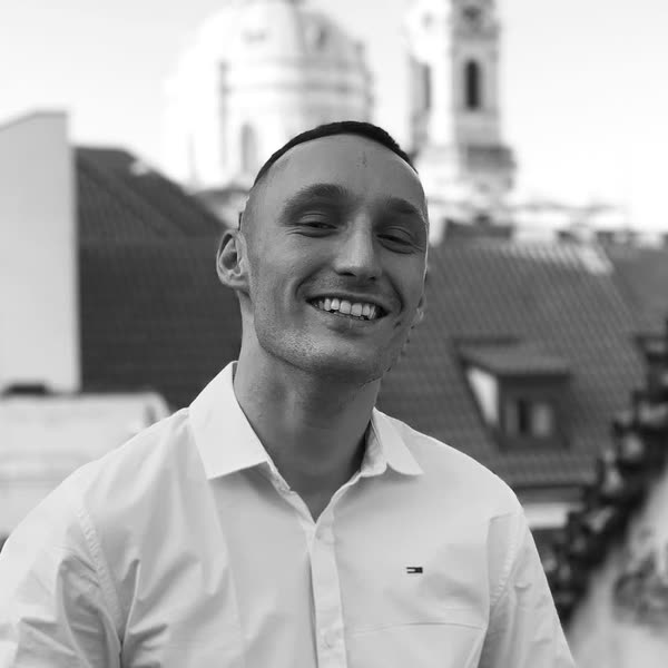 Marek Šinágl, asistent makléře eDO reality